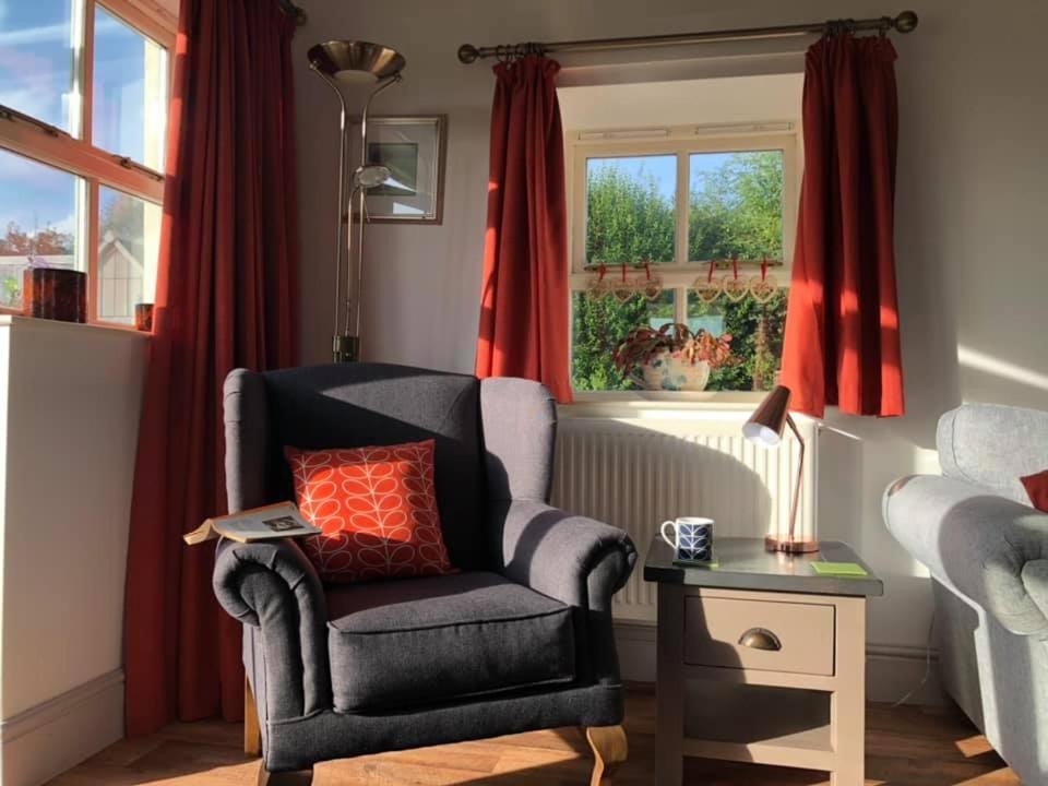 Red Kite Cottage Carmarthen Dış mekan fotoğraf