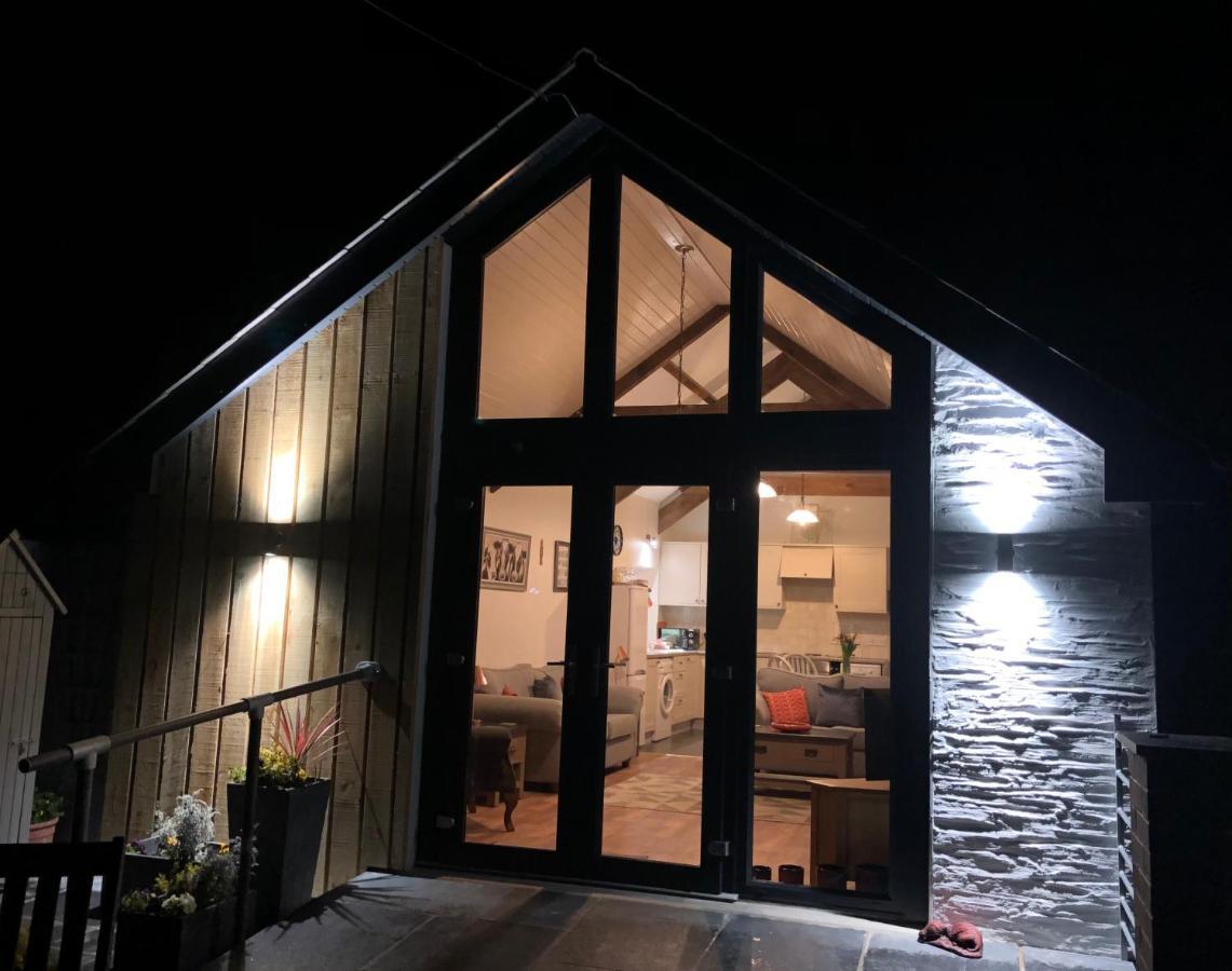 Red Kite Cottage Carmarthen Dış mekan fotoğraf