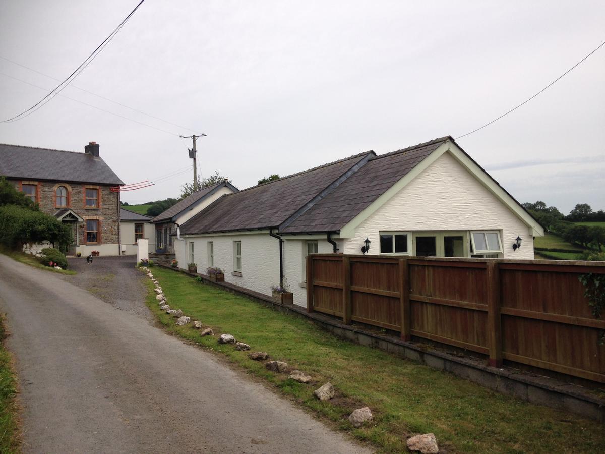 Red Kite Cottage Carmarthen Dış mekan fotoğraf